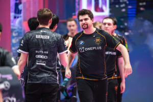 Bwipo dismisses Fnatic Twitter unfollow drama at Worlds 2021