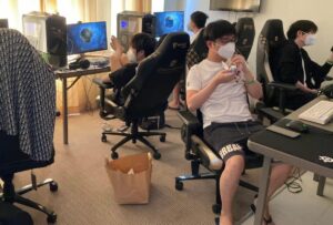 TI10 teams forced to practice in tiny rooms with no internet