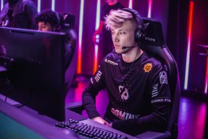 Rekkles opens up on bad G2 contract and playing support