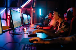 How to get started in esports with basic training