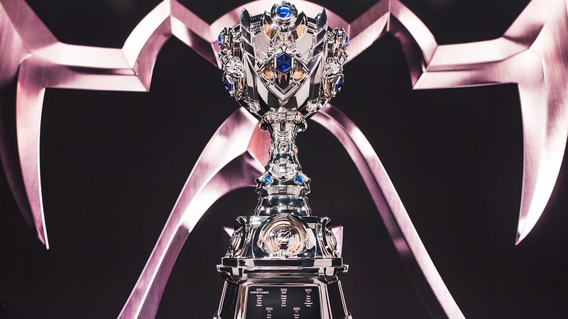 League of Legends trophy